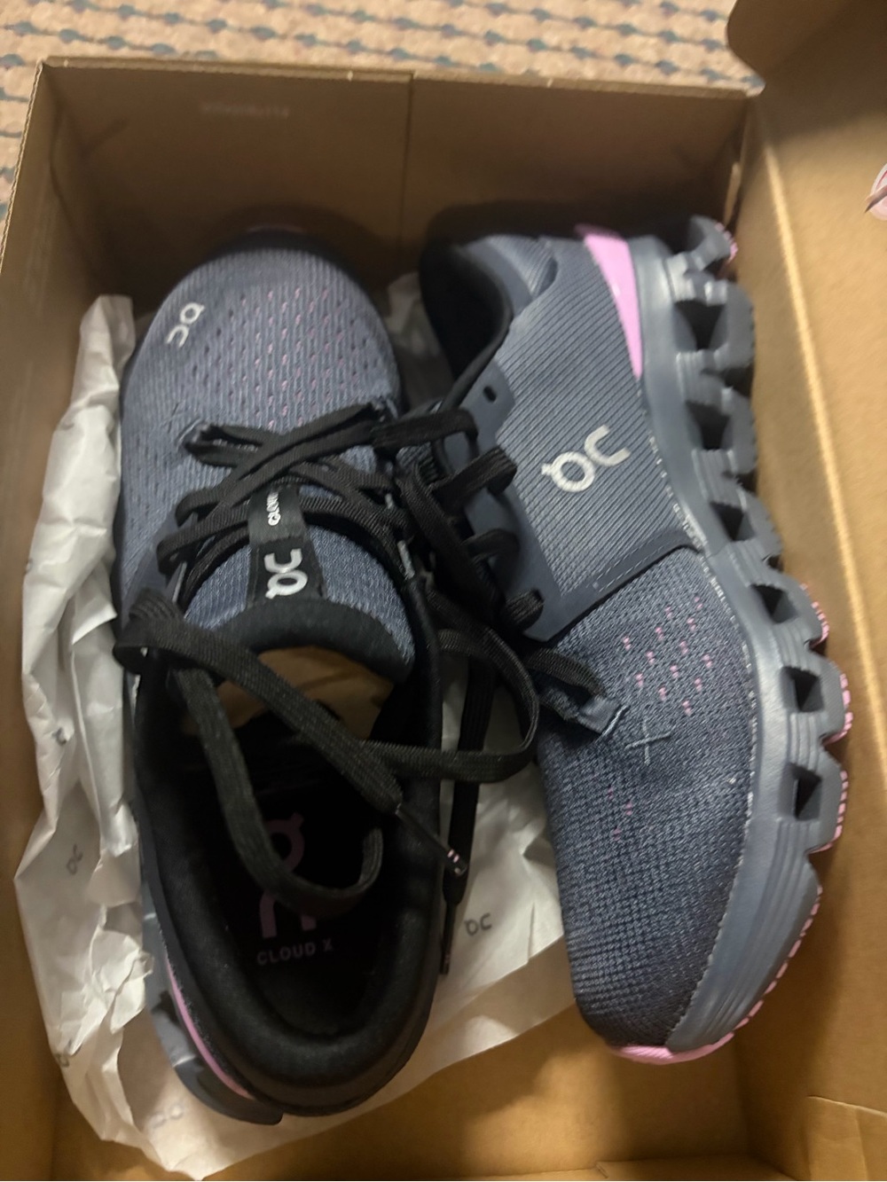 Cloud X 4 Women's Shoes in Navy and Sakura - Picture 1 of 2